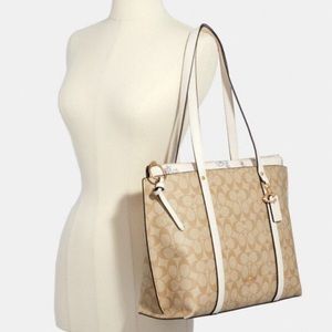 May Tote In Signature Canvas Dandelion Floral